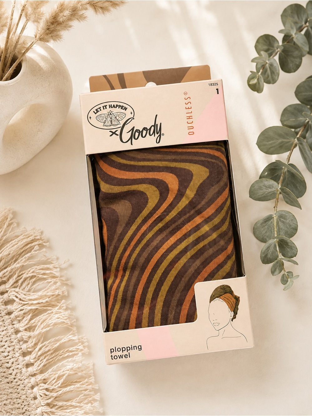 Goody Ouchless x Let It Happen Plopping Hair Towel Retro Swirl Print